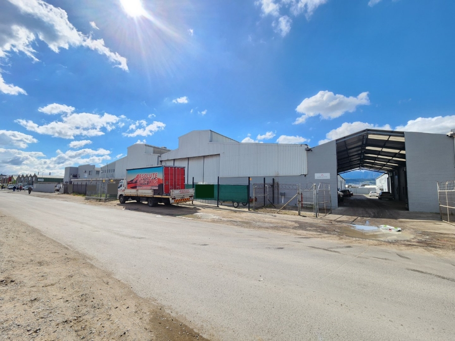 To Let commercial Property for Rent in George Park Western Cape